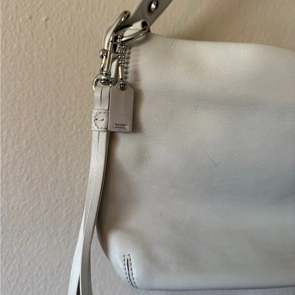 Vintage Y2K Coach East West Slouchy Shoulder Bag Leather Silver Hardware 1417